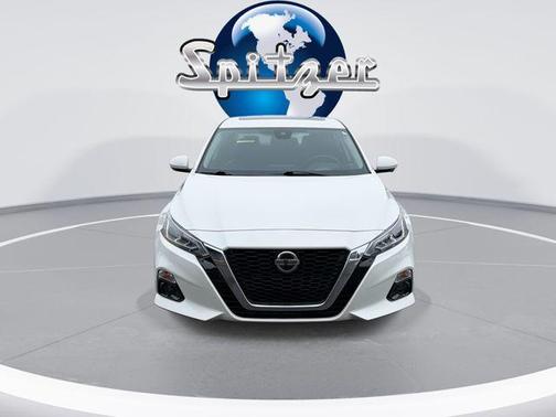 2020 Nissan Altima 2.5 Platinum