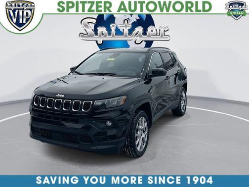 2023 Jeep Compass Latitude Lux