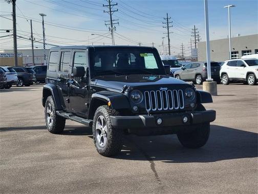 2016 Jeep Wrangler Unlimited Sahara