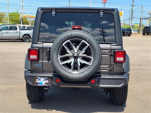 2025 Jeep Wrangler 4xe Sport