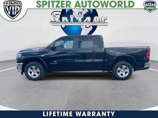 Diamond Black 2026 RAM 1500 Big Horn/Lone Star