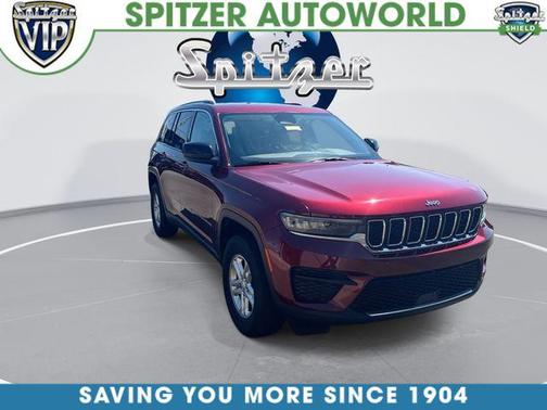 Velvet Red Pearlcoat 2023 Jeep Grand Cherokee Laredo