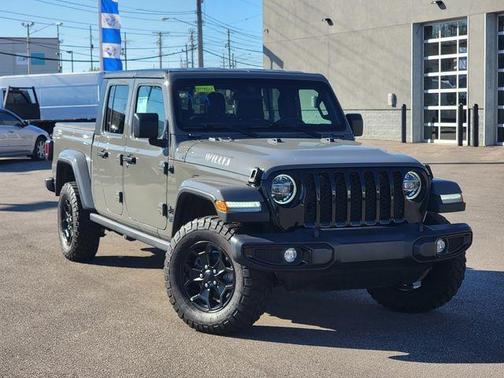 2022 Jeep Gladiator Sport