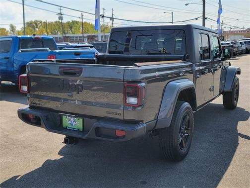 2021 Jeep Gladiator Sport