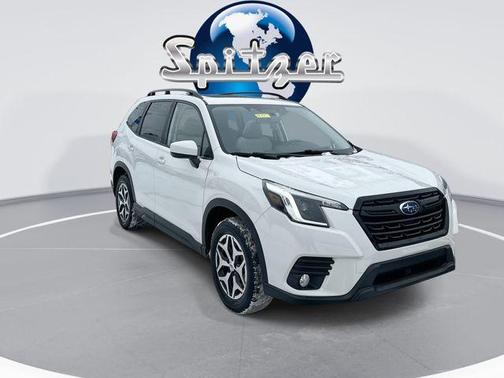 2023 Subaru Forester Premium