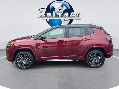 2022 Jeep Compass Altitude
