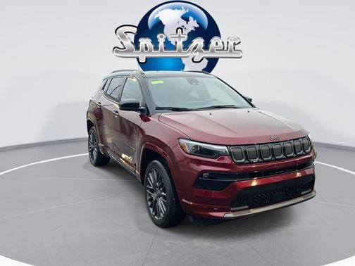 2022 Jeep Compass Altitude
