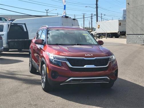 2023 Kia Seltos S