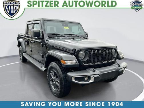 2024 Jeep Gladiator Sport