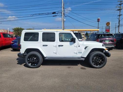2022 Jeep Wrangler Unlimited 4xe Sahara