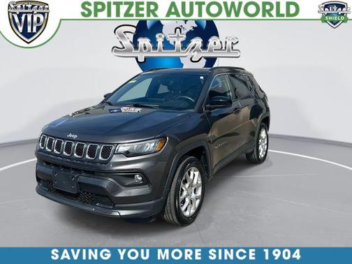 Granite Crystal Clearcoat Metallic 2023 Jeep Compass Latitude Lux