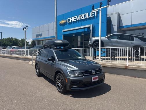 2021 Volkswagen Tiguan 2.0T SE R-Line Black