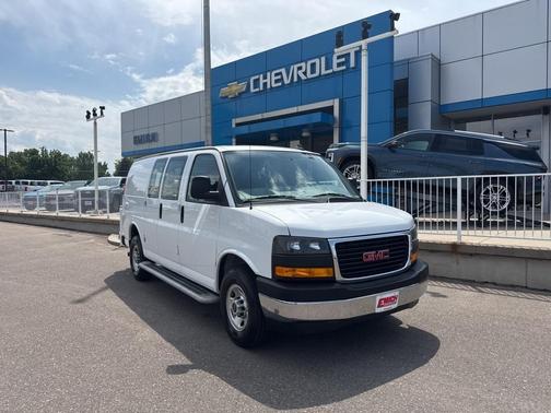 2023 GMC Savana 2500 Work Van