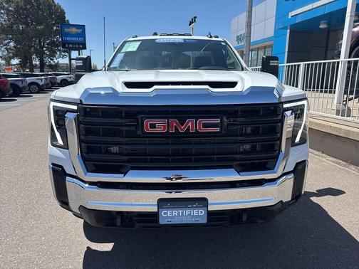 2024 GMC Sierra 2500 Pro