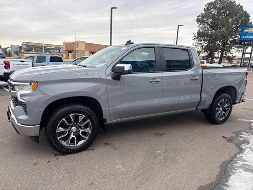 2024 Chevrolet Silverado 1500 LT