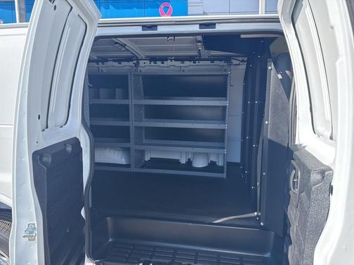 2025 Chevrolet Express 2500 Work Van
