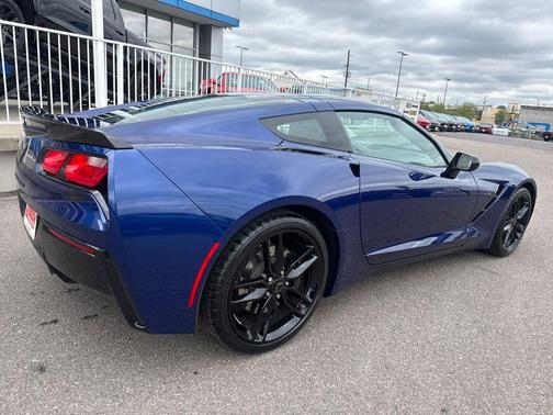 Admiral Blue Metallic 2017 Chevrolet Corvette Stingray Z51