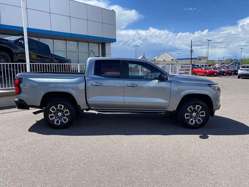 Sterling Gray Metallic 2023 Chevrolet Colorado Z71