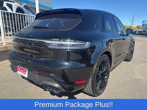 2025 Porsche Macan GTS