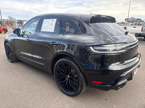 2025 Porsche Macan GTS