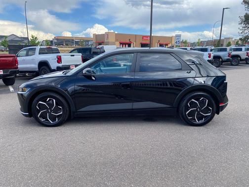 Black 2024 Hyundai IONIQ 5 SEL