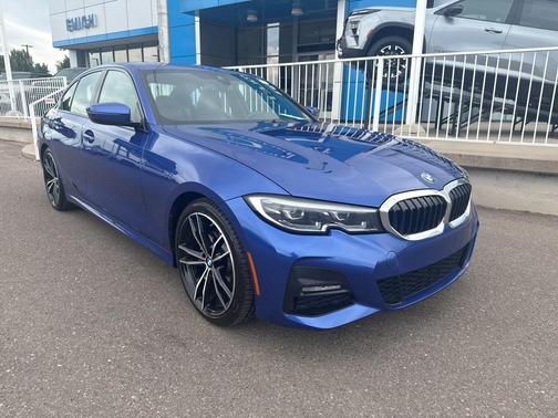 2021 BMW 330 i