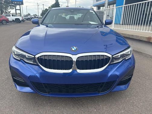 2021 BMW 330 i