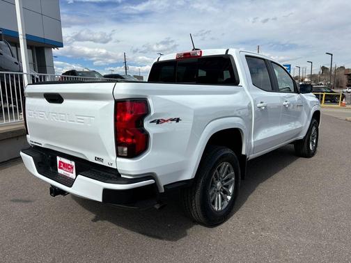 2024 Chevrolet Colorado LT
