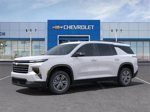 2025 Chevrolet Traverse LT