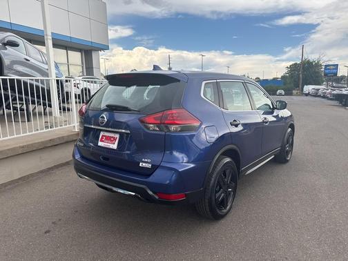 2018 Nissan Rogue S