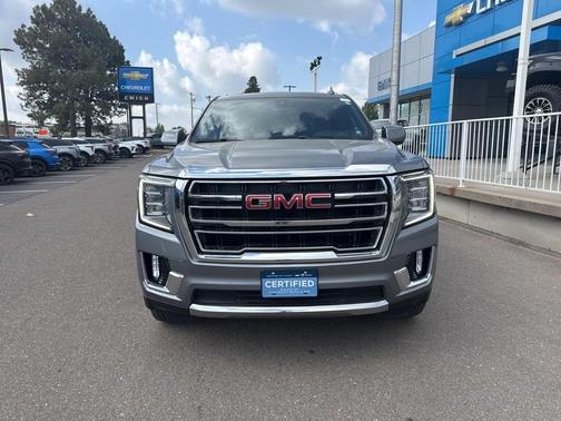 2022 GMC Yukon SLT
