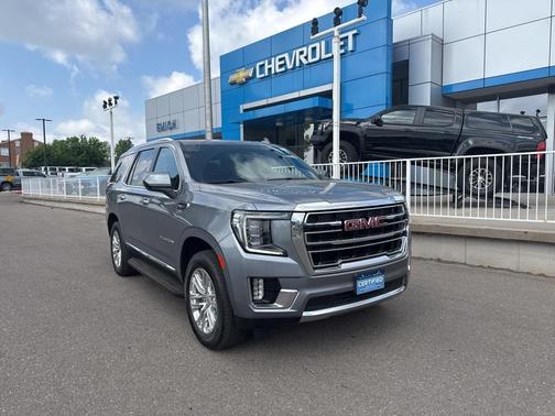 2022 GMC Yukon SLT