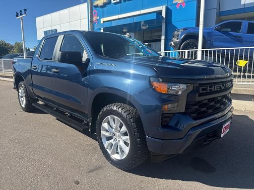 2022 Chevrolet Silverado 1500 Custom