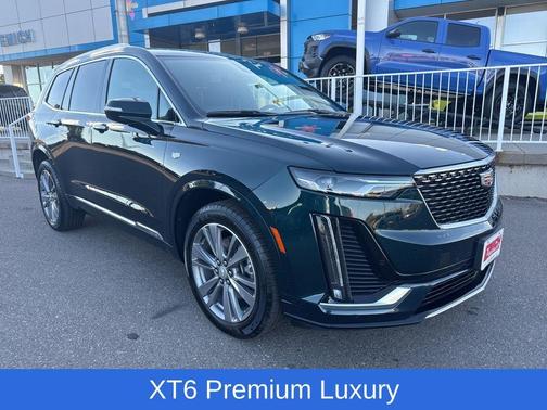 2025 Cadillac XT6 Premium Luxury AWD