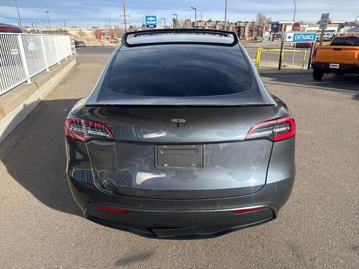 2020 Tesla Model Y Long Range