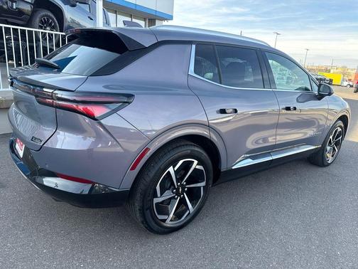 Galaxy Gray Metallic 2025 Chevrolet Equinox EV LT