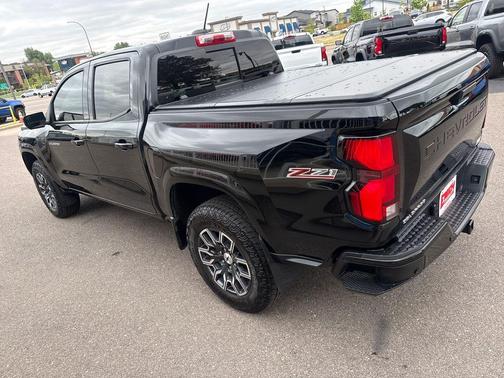 Black 2024 Chevrolet Colorado Z71