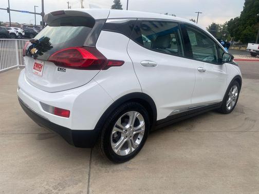 Summit White 2019 Chevrolet Bolt EV LT