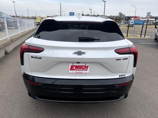 Iridescent Pearl Tricoat 2025 Chevrolet Blazer EV RS