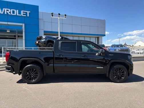 2022 GMC Sierra 1500 Elevation