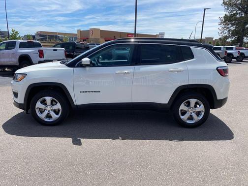 White Clearcoat 2019 Jeep Compass Latitude
