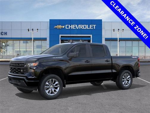2025 Chevrolet Silverado 1500 Custom