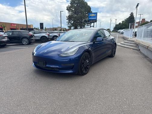 2023 Tesla Model 3 Performance