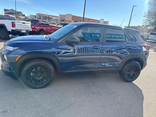 2023 Chevrolet Trailblazer LS