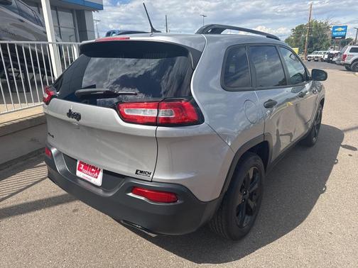 2016 Jeep Cherokee Altitude