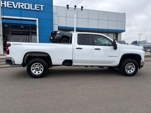 Summit White 2023 Chevrolet Silverado 3500 WT