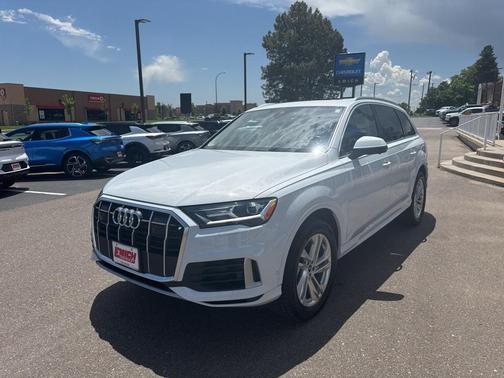 2023 Audi Q7 55 Premium Plus