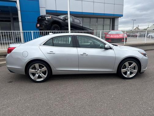 Silver Ice Metallic 2014 Chevrolet Malibu 2LZ