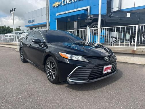 2022 Toyota Camry XLE
