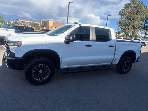 Summit White 2024 Chevrolet Silverado 1500 ZR2